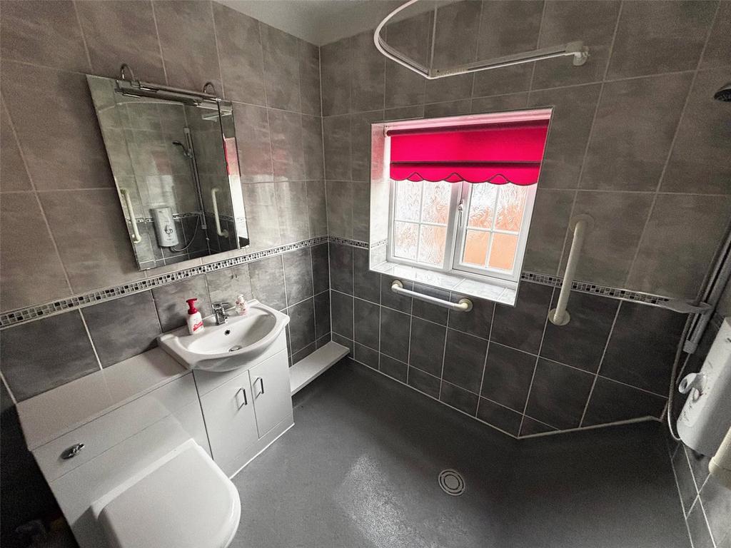 Shower Room/Wc