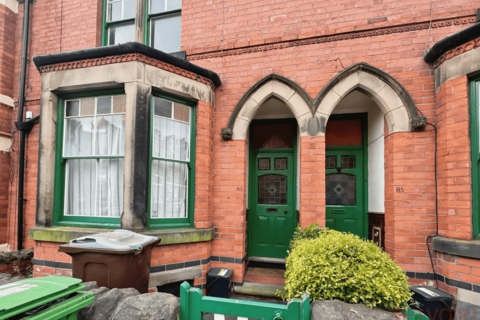 2 bedroom terraced house to rent, Exeter Road, Nottingham NG7