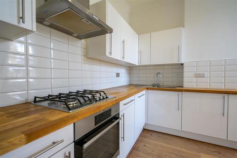 3 bedroom apartment to rent, Gondar Gardens, West Hampstead, NW6