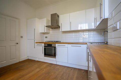 3 bedroom apartment to rent, Gondar Gardens, West Hampstead, NW6