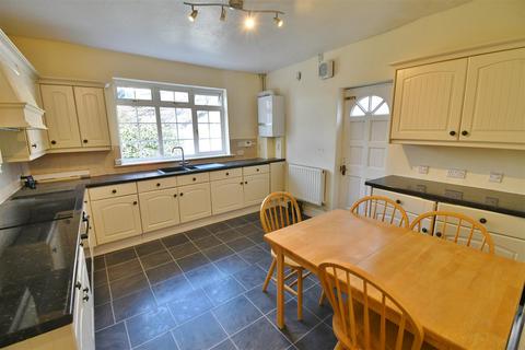 3 bedroom semi-detached house for sale, Clarendon Crescent, Leamington Spa