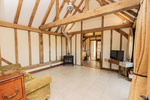 2 bedroom detached house for sale, Quiet location within walking distance of Biddenden Village Shops