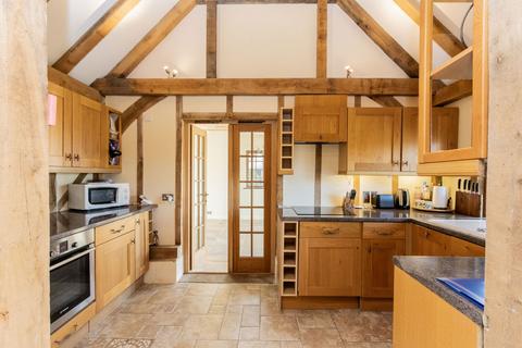 2 bedroom detached house for sale, Quiet location within walking distance of Biddenden Village Shops
