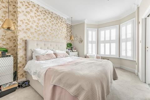 4 bedroom terraced house for sale, Windmill Road, Brentford TW8