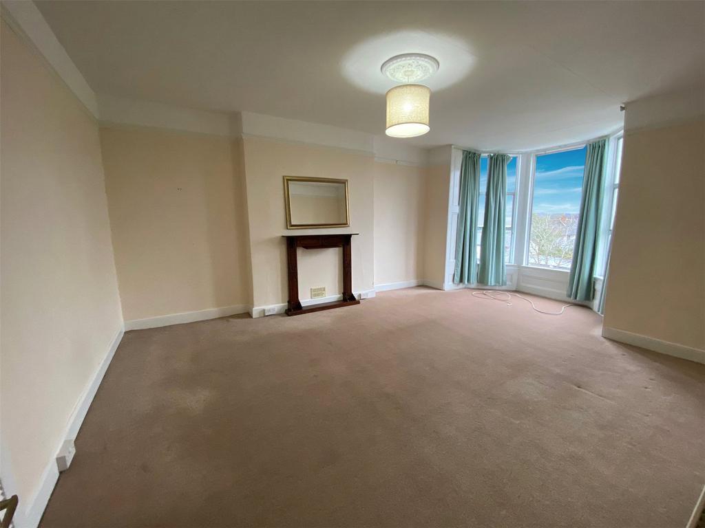 Sitting/Dining Room