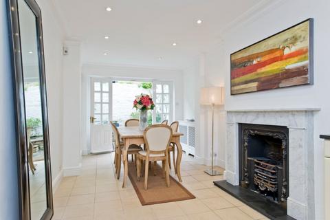 3 bedroom terraced house for sale, Hasker Street, London SW3