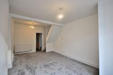 2 bedroom terraced house to rent, Liverpool L4