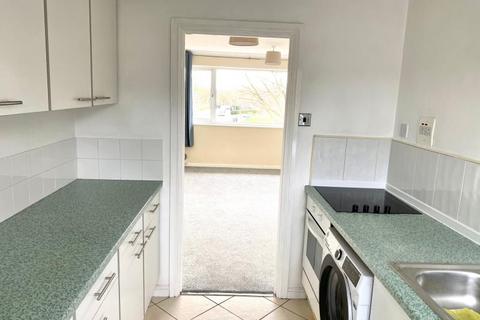 2 bedroom flat for sale, Myton Drive, Shirley