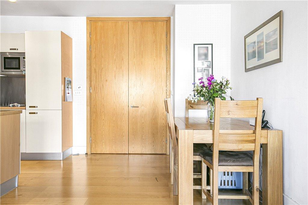 Reception/Kitchen