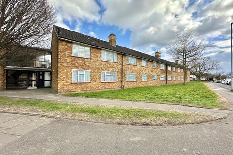 1 bedroom flat for sale, Park Side, Barra Hall Circus, Hayes, UB3 2BB