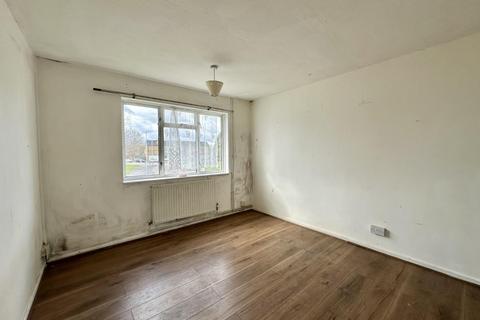 1 bedroom flat for sale, Park Side, Barra Hall Circus, Hayes, UB3 2BB