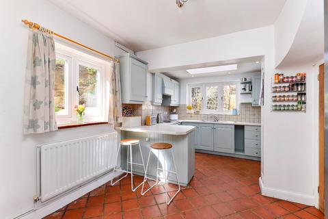 Greenways Brighton Road, Godalming, GU7 1PW