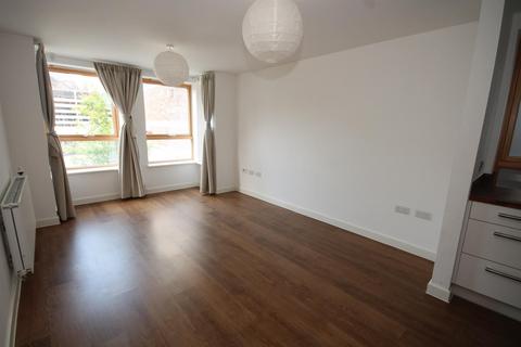 2 bedroom apartment for sale, Denne Parade, Horsham