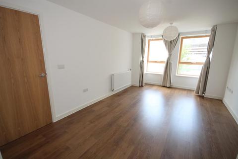 2 bedroom apartment for sale, Denne Parade, Horsham