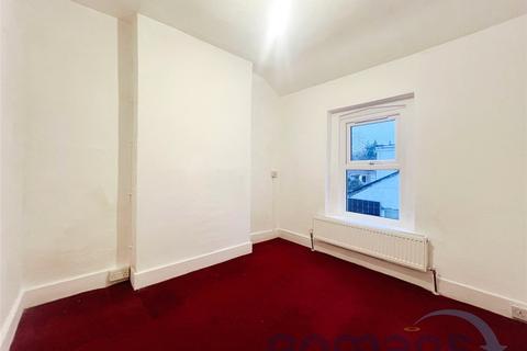 104 Ash Road, Aldershot, GU12 4EY