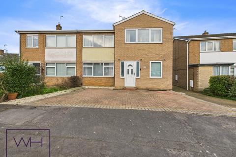 4 bedroom semi-detached house for sale, Newbury Way, Doncaster DN5