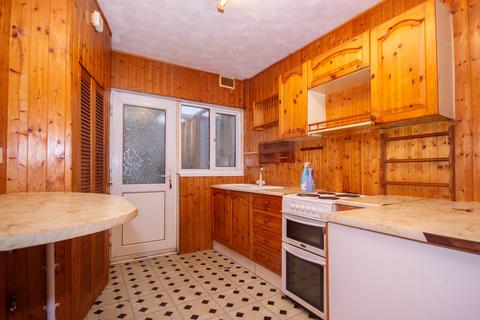 1 bedroom flat for sale, Arctic Road, Cowes, Isle of Wight