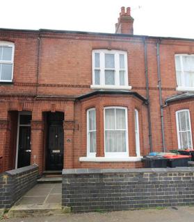 3 bedroom terraced house to rent, Victoria Street, Wolverton, Milton Keynes, MK12 5HG