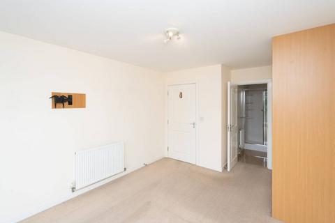 2 bedroom flat to rent, Midland Road, Hemel Hempstead, HP2
