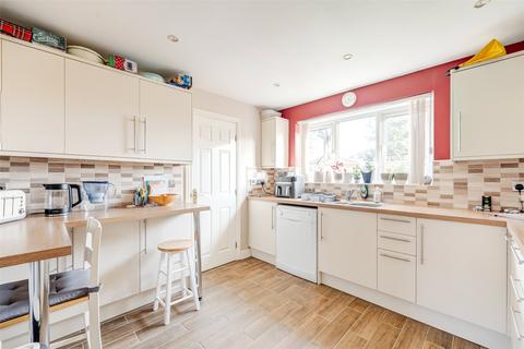 4 bedroom detached house for sale, Valley Gardens, Worthing, West Sussex, BN14