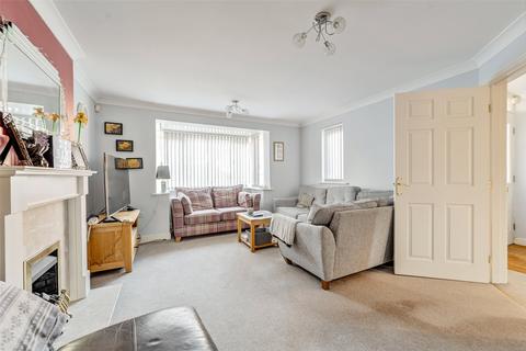 4 bedroom detached house for sale, Valley Gardens, Worthing, West Sussex, BN14