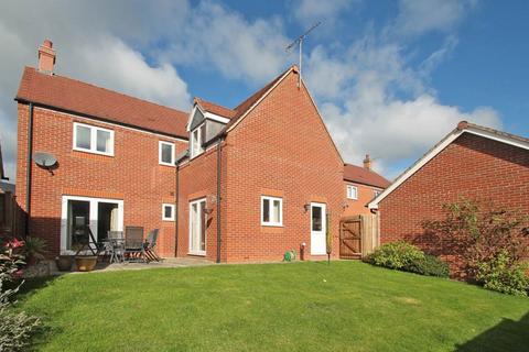 4 bedroom detached house to rent, Leominster, Herefordshire