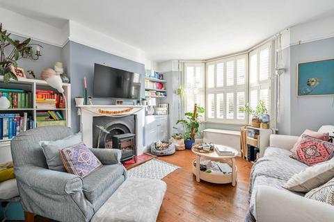 21 Cheselden Road, Guildford, GU1 3SB