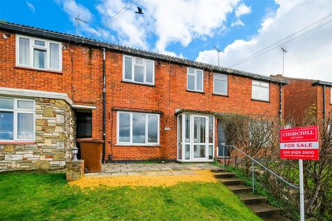 3 bedroom terraced house to rent, Sewardstone Gardens, North Chingford