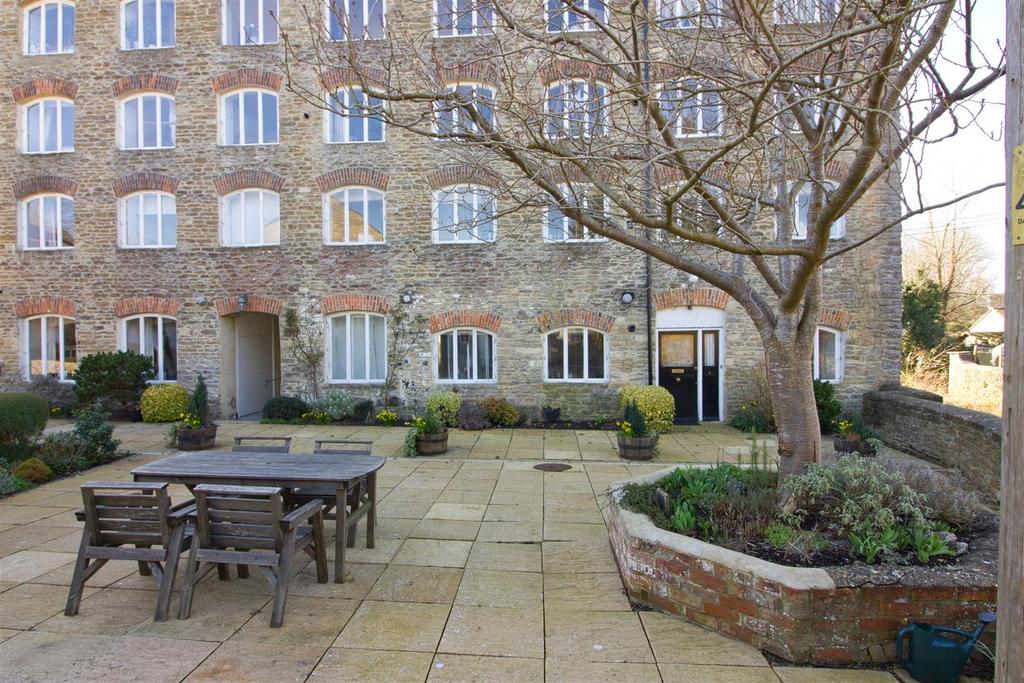 Communal garden
