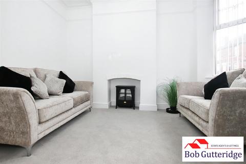 3 bedroom terraced house for sale, Loring Terrace South, Porthill, Newcastle