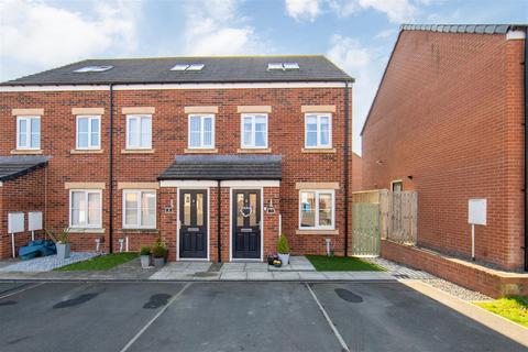 5 Borage Close, Fairmoor Meadows, Morpeth, NE61 3FH