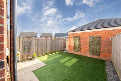 5 Borage Close, Fairmoor Meadows, Morpeth, NE61 3FH