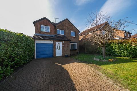 5 bedroom detached house for sale, St. Josephs Close, Orpington