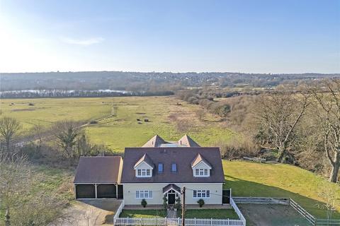 4 bedroom detached house for sale, Roding Lane, Essex IG7