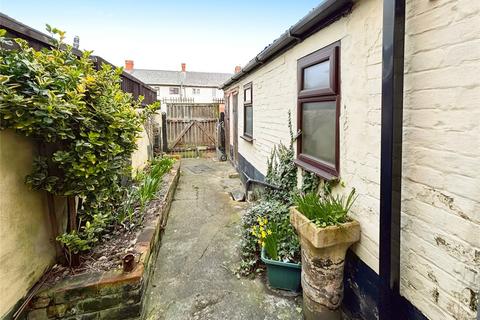 3 bedroom terraced house for sale, Edinburgh Street, Goole DN14