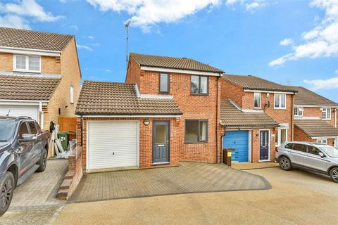 3 bedroom detached house for sale, Gatcombe Close, Walderslade, Chatham, Kent