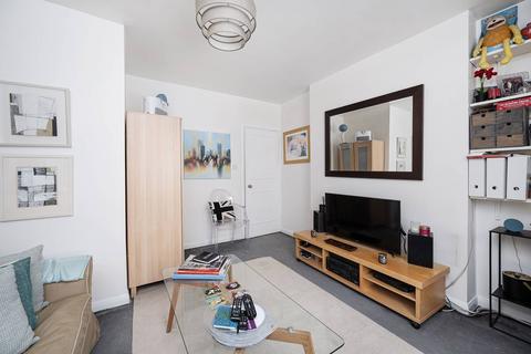 1 bedroom flat for sale, Merchant House, Goulston Street, Spitalfields, London, E1