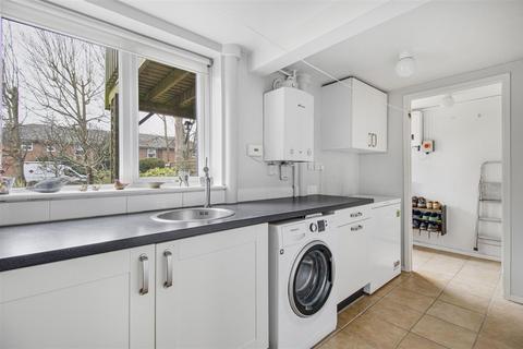 3 bedroom townhouse for sale, Farmadine Court, Saffron Walden CB11