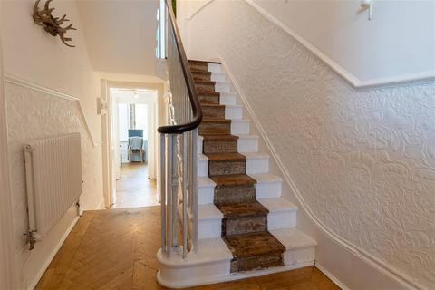 5 bedroom terraced house for sale, St. Georges Terrace, Herne Bay