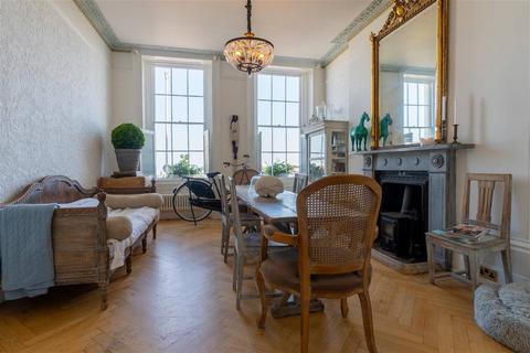 5 bedroom terraced house for sale, St. Georges Terrace, Herne Bay