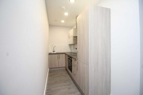2 bedroom apartment to rent, Queens Road, Brentwood CM14