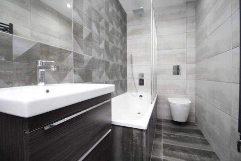 2 bedroom apartment to rent, Queens Road, Brentwood CM14