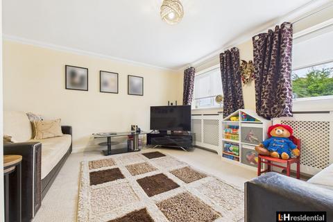 3 bedroom terraced house for sale, Wordsworth Gardens, Borehamwood WD6