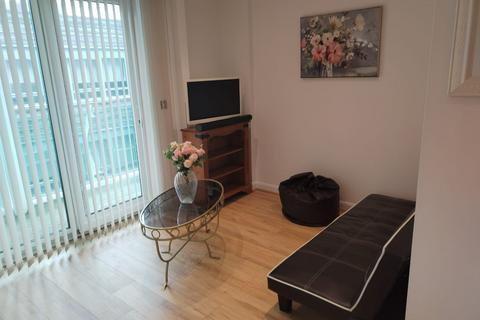 2 bedroom apartment for sale, Station Road, New Barnet EN5