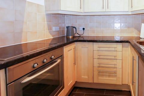 1 bedroom apartment for sale, Norfolk Road, Littlehampton BN17