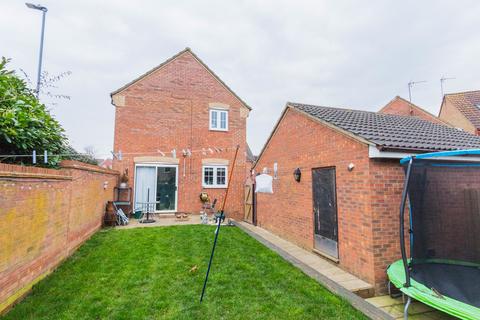 97 Ebbw Vale Road, Irthlingborough, Wellingborough, NN9 5YB