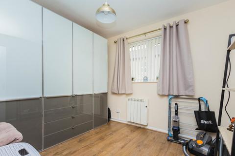 2 bedroom ground floor flat for sale, Lovell Court, Wellingborough NN9