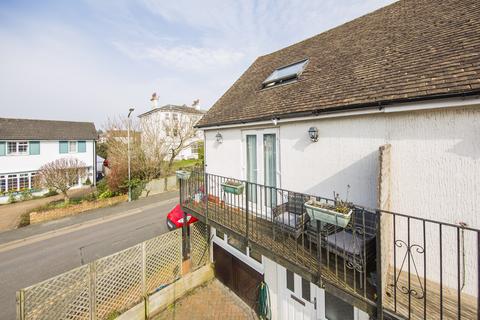 2 bedroom semi-detached house for sale, Park Road, Southborough