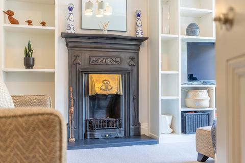 4 bedroom townhouse for sale, 12 Bective Road, Kirkby Lonsdale, LA6 2BG