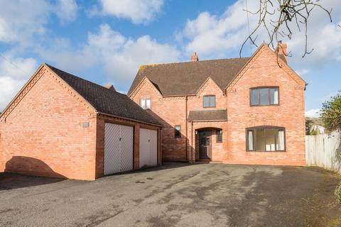 4 bedroom detached house for sale, Worcester Road, Great Witley